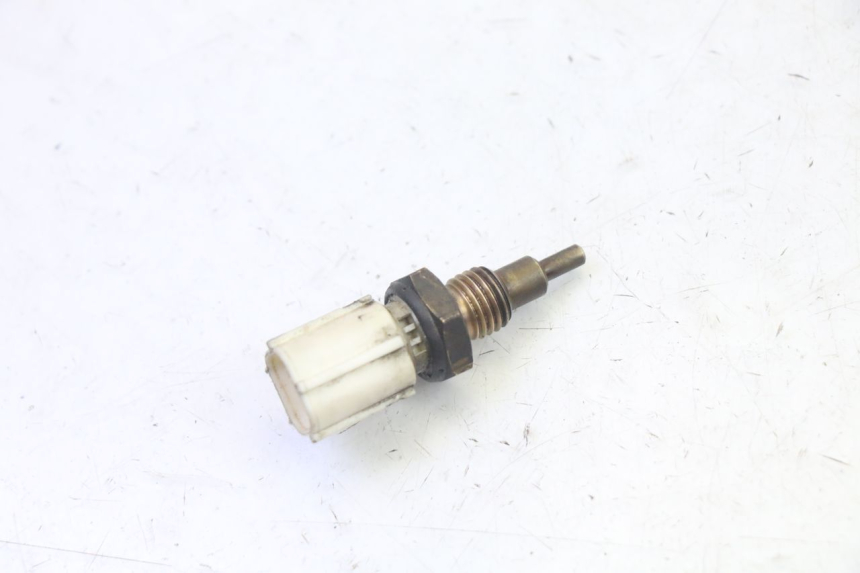 photo de SONDA DE TEMPERATURA DE ÁGUA YAMAHA X-MAX XMAX 125 (2010 - 2013) - Detalhe da peça