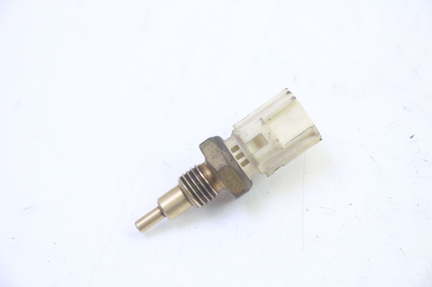 photo de SONDA DE TEMPERATURA DE ÁGUA YAMAHA X-MAX XMAX 250 (2006 - 2009) - Vista principal