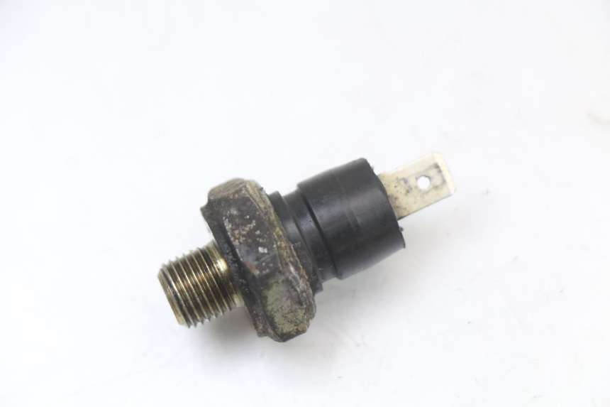 photo de SONDA DE TEMPERATURA DE ÁGUA PIAGGIO X8 125 (2004 - 2007) - Detalhe da peça