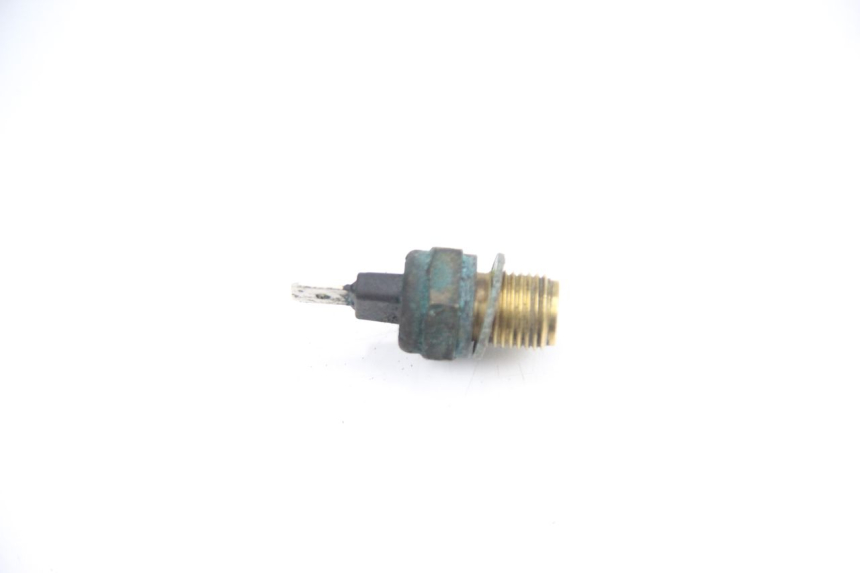 photo de SONDA DE TEMPERATURA DE ÁGUA PIAGGIO X9 EVOLUTION 125 (2003 - 2007) - Zoom do estado de desgaste