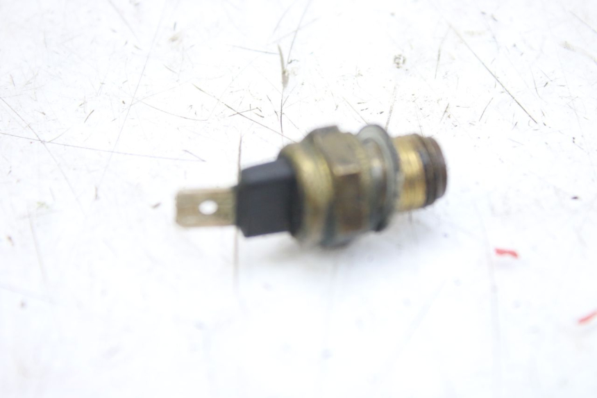 photo de SONDA DE TEMPERATURA DE ÁGUA PIAGGIO X9 EVOLUTION 125 (2003 - 2007) - Detalhe da peça