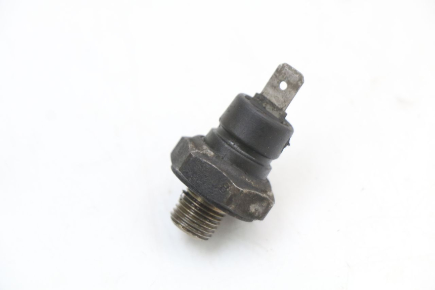 photo de SONDA DE TEMPERATURA DE ÁGUA PIAGGIO X9 125 (2000 - 2003) - Detalhe da peça