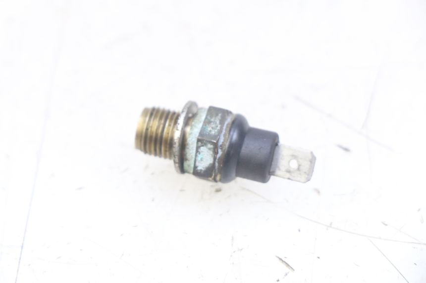 photo de SONDA DE TEMPERATURA DE ÁGUA PIAGGIO XEVO - X EVO 125 (2007 - 2017) - Detalhe da peça