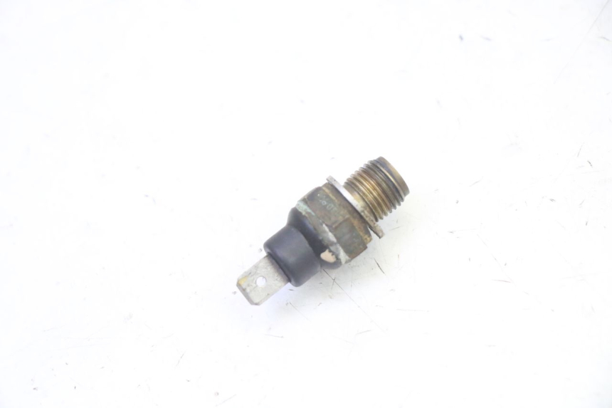 photo de SONDA DE TEMPERATURA DE ÁGUA PIAGGIO XEVO - X EVO 125 (2007 - 2017) - Detalhe da peça