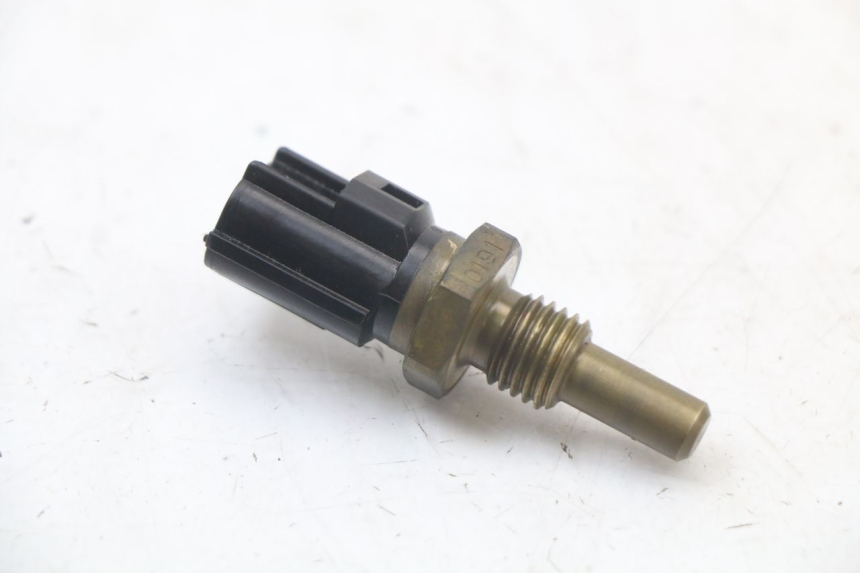 photo de SONDA DE TEMPERATURA DE ÁGUA YAMAHA FZ1 FAZER 1000 (2007 - 2009) - Detalhe da peça