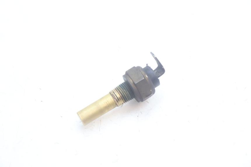 photo de SONDA DE TEMPERATURA DE ÁGUA YAMAHA YP MAJESTY 125 (2002 - 2006) - Detalhe da peça