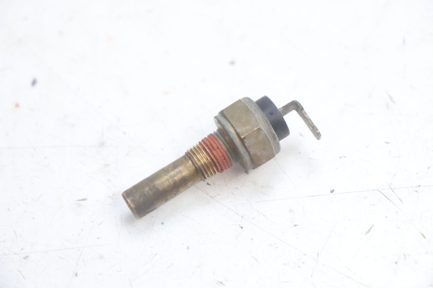 photo de SONDA DE TEMPERATURA DE ÁGUA YAMAHA YP MAJESTY 125 (2002 - 2006) - Vista principal