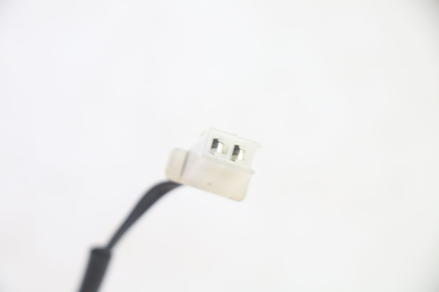 photo de SONDA DE TEMPERATURA EXTERNA PIAGGIO MP3 500 (2016 - 2018) - Outro ângulo de visão