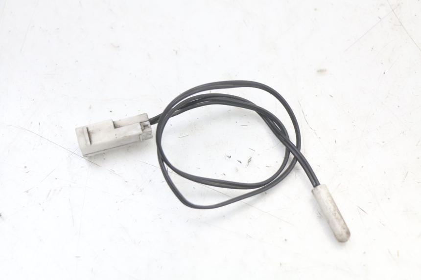 photo de SONDA DE TEMPERATURA EXTERNA PEUGEOT SATELIS 125 (2010 - 2012) - Zoom do estado de desgaste