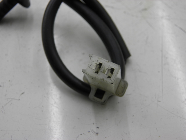photo de SONDA DE TEMPERATURA EXTERNA PIAGGIO MP3 RL 125 (2008 - 2009) - Zoom do estado de desgaste