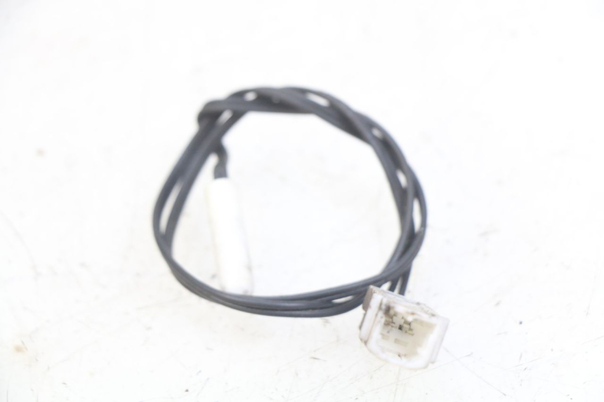 photo de SONDA DE TEMPERATURA EXTERNA PEUGEOT SATELIS 125 (2010 - 2012) - Detalhe da peça