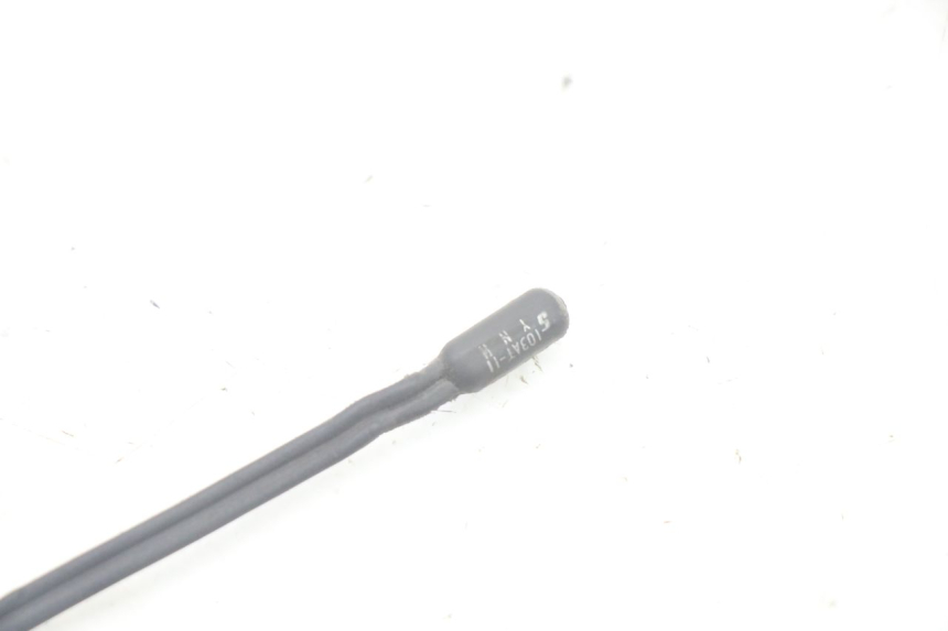 photo de SONDA DE TEMPERATURA EXTERNA YAMAHA YP X-MAX XMAX 400 (2014 - 2017) - Detalhe da peça