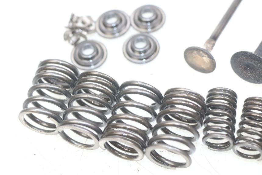 photo de VÁLVULA HONDA CM 125 (1983 - 2003) - Ampliação técnica