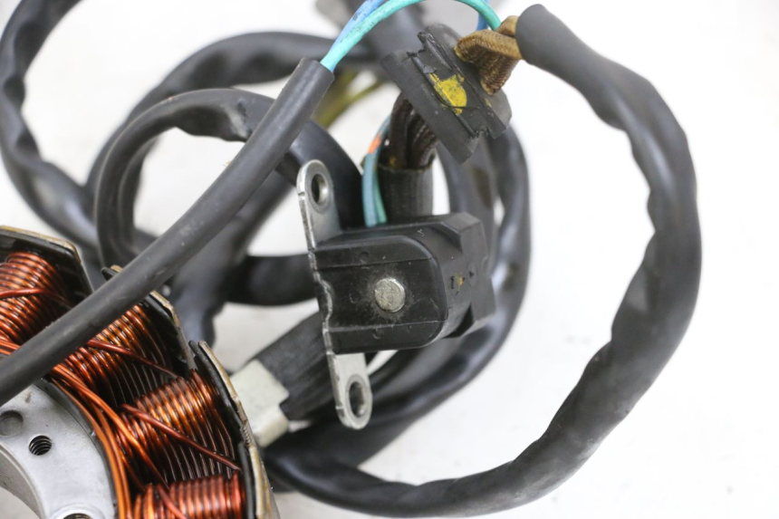 photo de ESTATOR SUZUKI BURGMAN 650 (2013 - 2020) - Zoom do estado de desgaste
