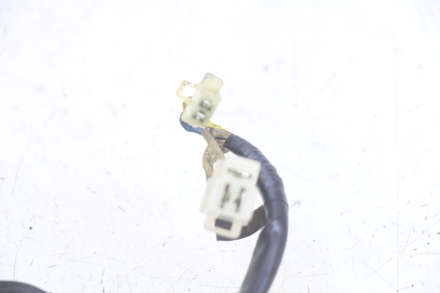 photo de ESTATOR YAMAHA FZS FAZER 600 (1998 - 2001) - Outro ângulo de visão