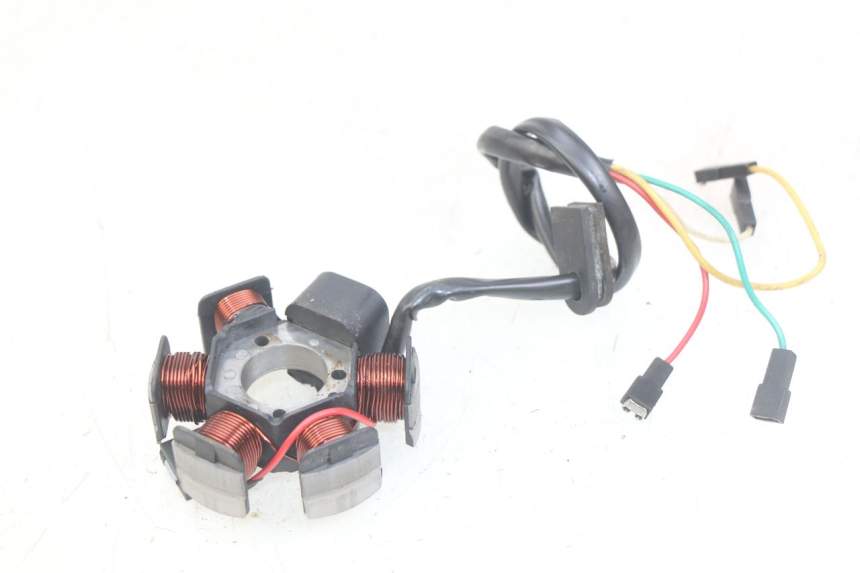 photo de ESTATOR DERBI GPR 50 (2004 - 2009) - Detalhe da peça