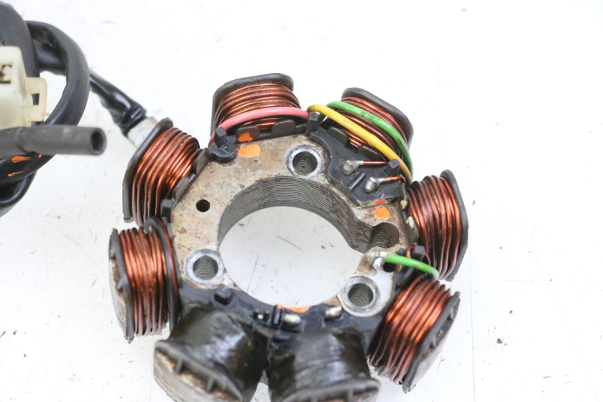 photo de ESTATOR HONDA MTX TC02 125 (1987 - 1989) - Pontos de fixação