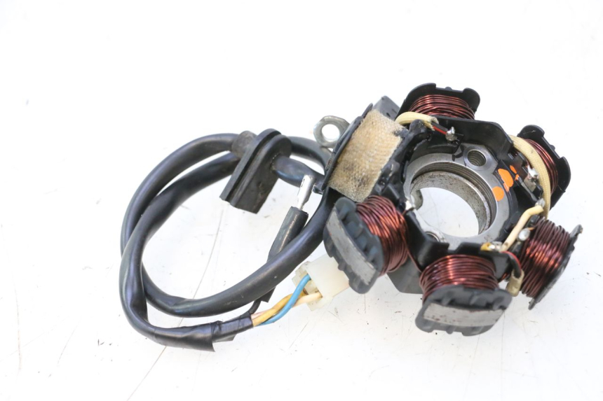 photo de ESTATOR PEUGEOT LUDIX 50 (2008 - 2017) - Vista principal