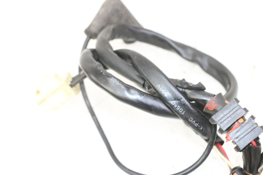 photo de ESTATOR PIAGGIO MP3 LT 300 (2010 - 2016) - Detalhes característicos