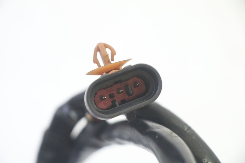 photo de ESTATOR PIAGGIO MP3 RL 250 (2006 - 2010) - Pontos de fixação