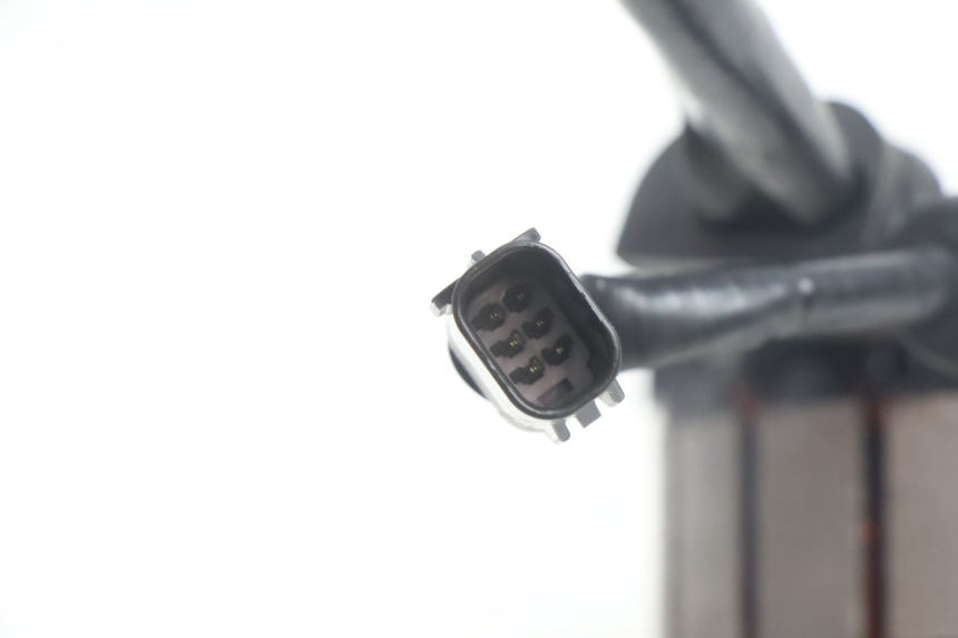 photo de ESTATOR YAMAHA N-MAX NMAX 125 (2021 - 2024) - Pontos de fixação