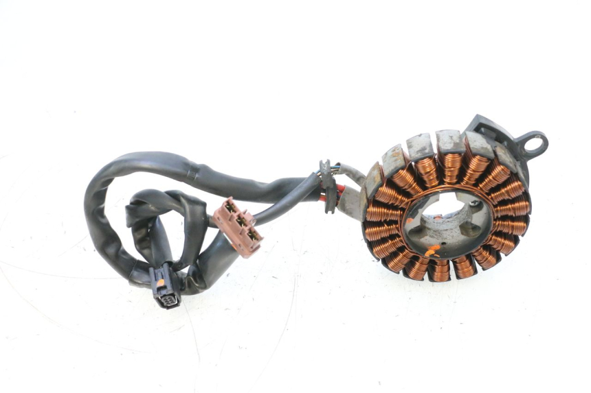 photo de ESTATOR HONDA PCX (JF57/JF64) 125 (2014 - 2018) - Outro ângulo de visão