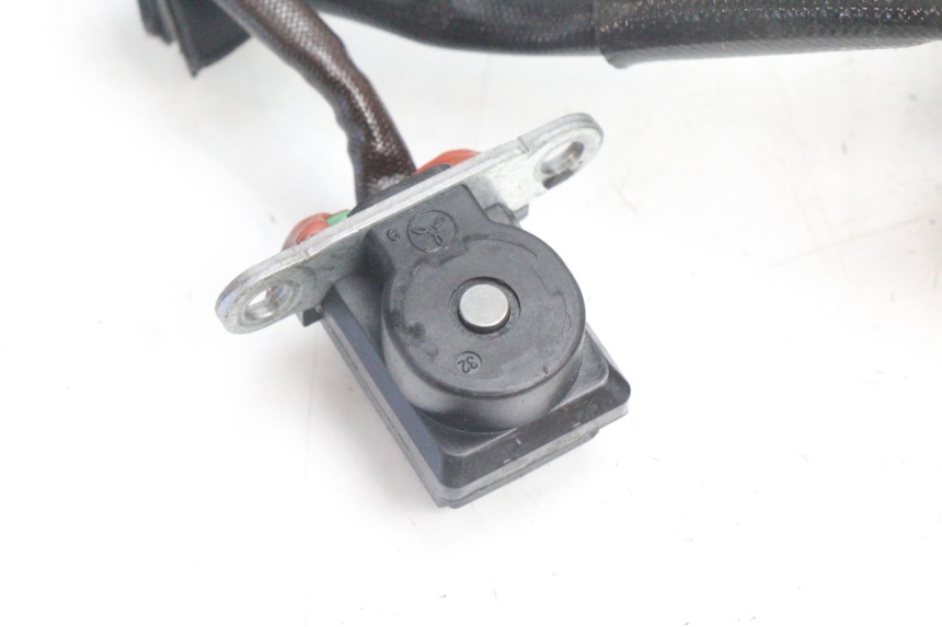 photo de ESTATOR PEUGEOT SATELIS 125 (2006 - 2009) - Outro ângulo de visão