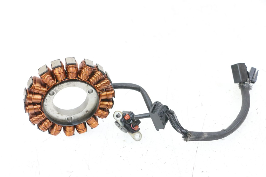 photo de ESTATOR SUZUKI GSX F GSXF 650 (2007 - 2015) - Outro ângulo de visão
