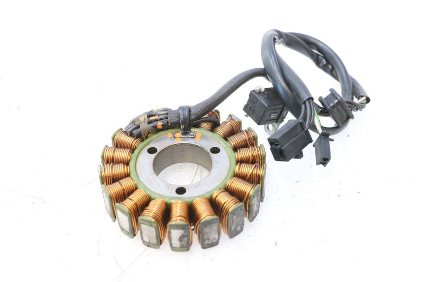photo de ESTATOR SUZUKI SV S 650 (2003 - 2009) - Vista geral