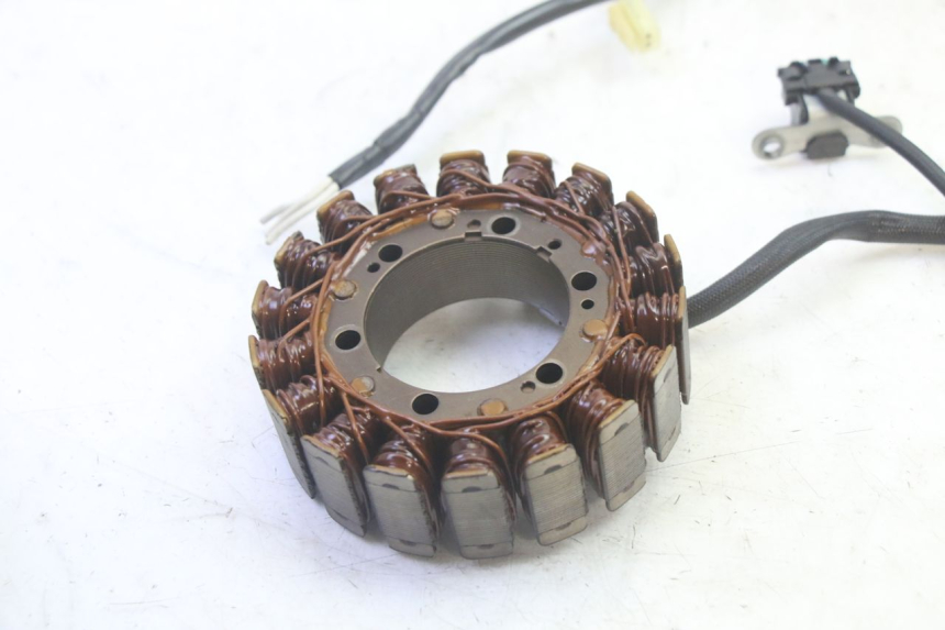 photo de ESTATOR YAMAHA TDM ABS 900 (2002 - 2014) - Detalhe da peça