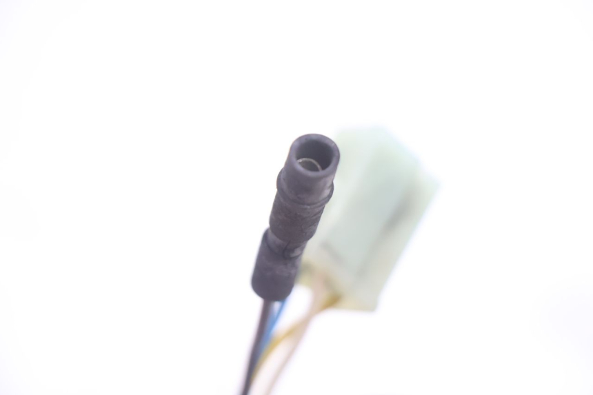 photo de ESTATOR PEUGEOT VIVACITY 50 (2004 - 2009) - Pontos de fixação