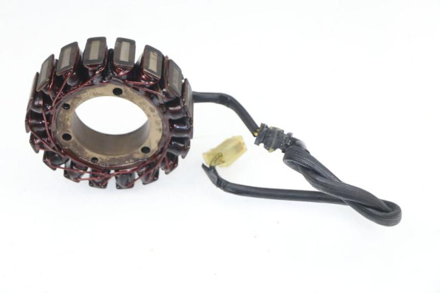 photo de ESTATOR HONDA VTR F FIRESTORM 1000 (1997 - 2001) - Outro ângulo de visão