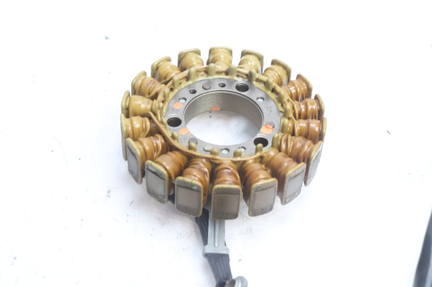 photo de ESTATOR YAMAHA X-MAX XMAX 125 (2010 - 2013) - Ampliação técnica