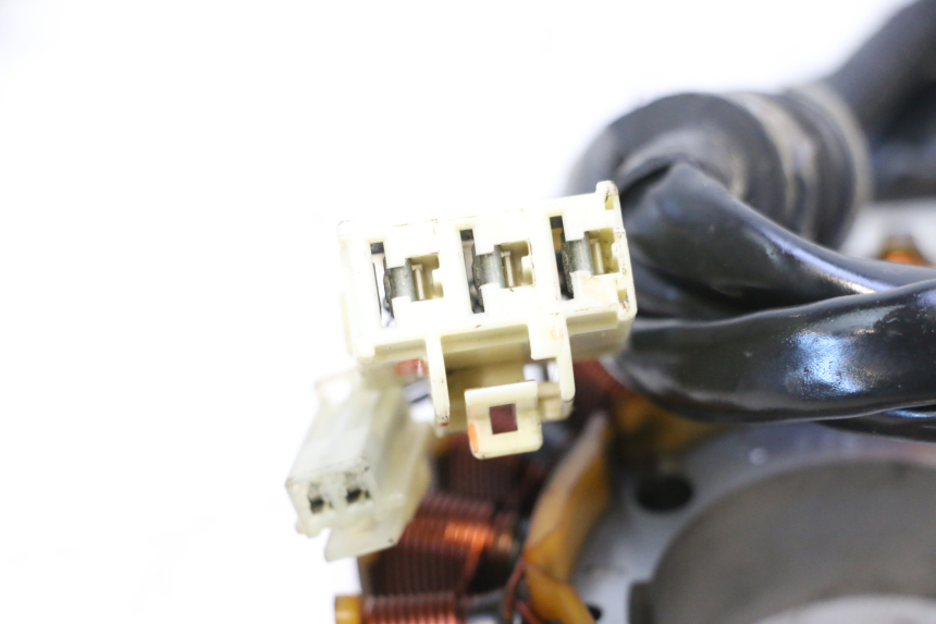 photo de ESTATOR YAMAHA XP T-MAX TMAX ABS 530 (2012 - 2015) - Estado da superfície