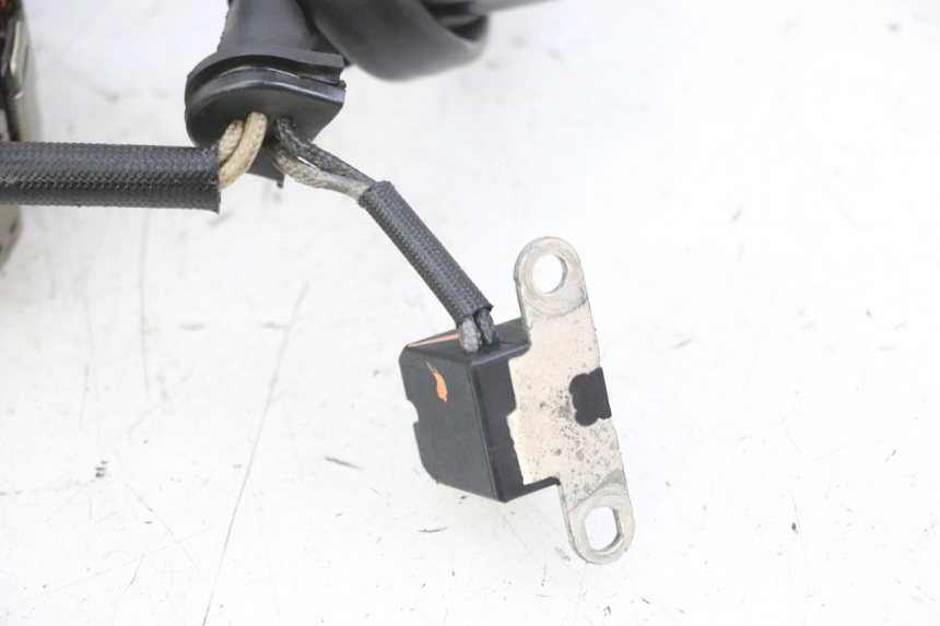 photo de ESTATOR YAMAHA FZS FAZER 600 (2001 - 2003) - Ampliação técnica