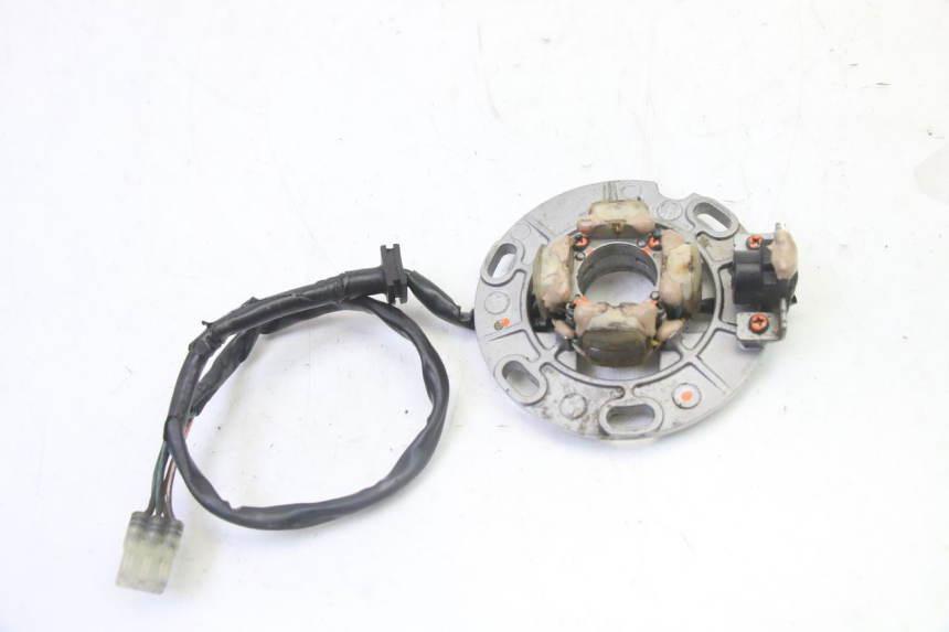 photo de ESTATOR YAMAHA YZ 125 (1998 - 2005) - Outro ângulo de visão