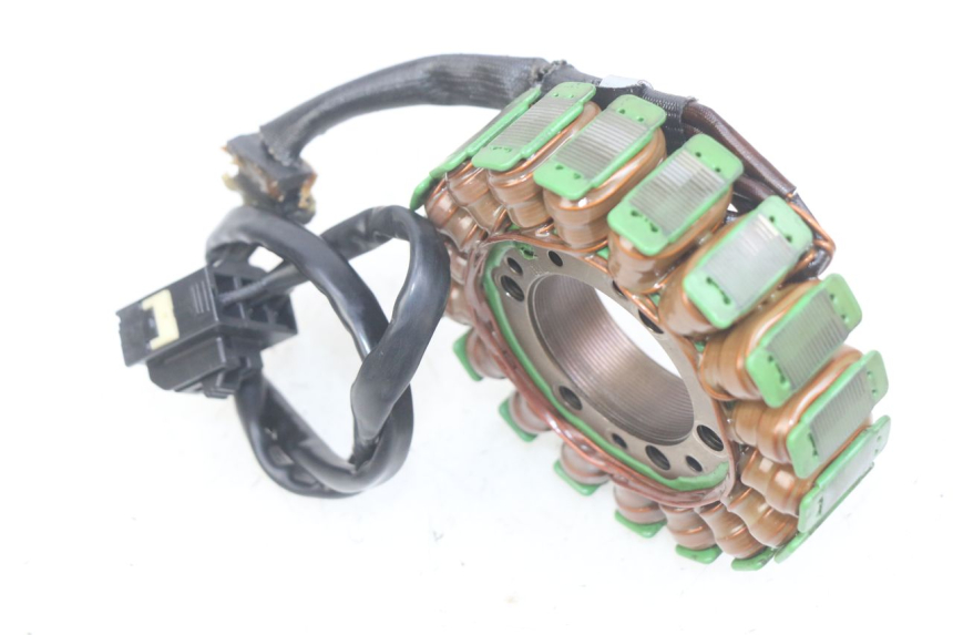 photo de ESTATOR KAWASAKI Z 750 (2007 - 2013) - Zoom do estado de desgaste