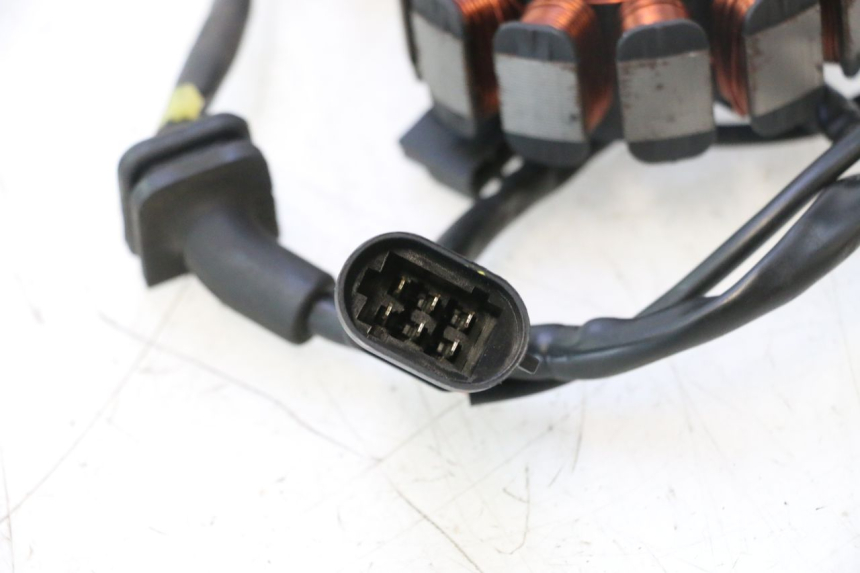 photo de ESTATOR PIAGGIO ZIP IGET 4T 50 (2021 - 2023) - Outro ângulo de visão