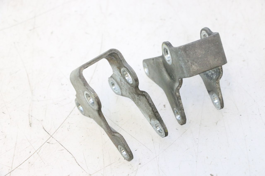 photo de SUPORTE DO AMORTECEDOR PIAGGIO MP3 500 (2011 - 2015) - Detalhe da peça