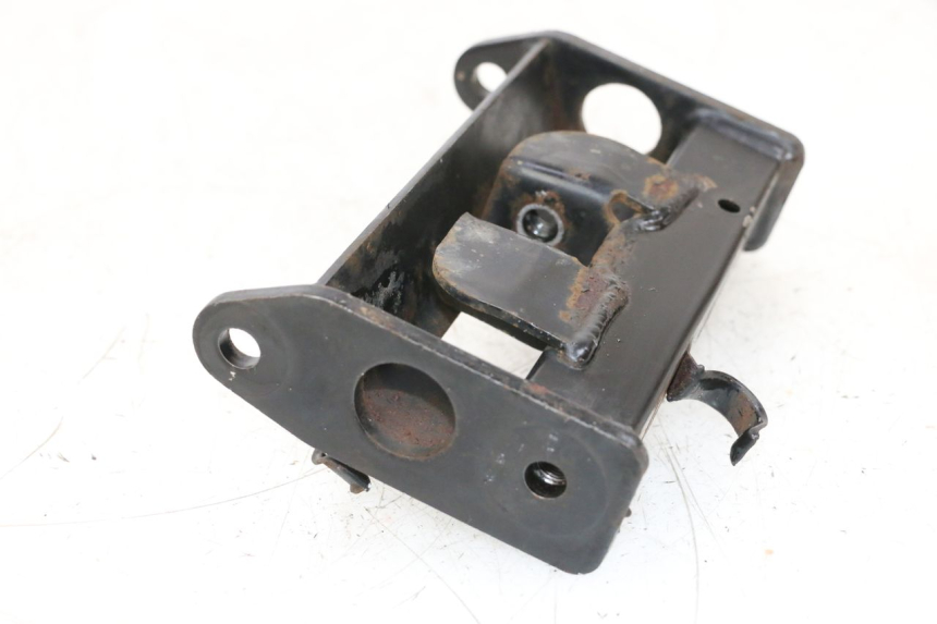 photo de SUPORTE DO AMORTECEDOR HONDA NSR R 125 (1994 - 2003) - Detalhe da peça