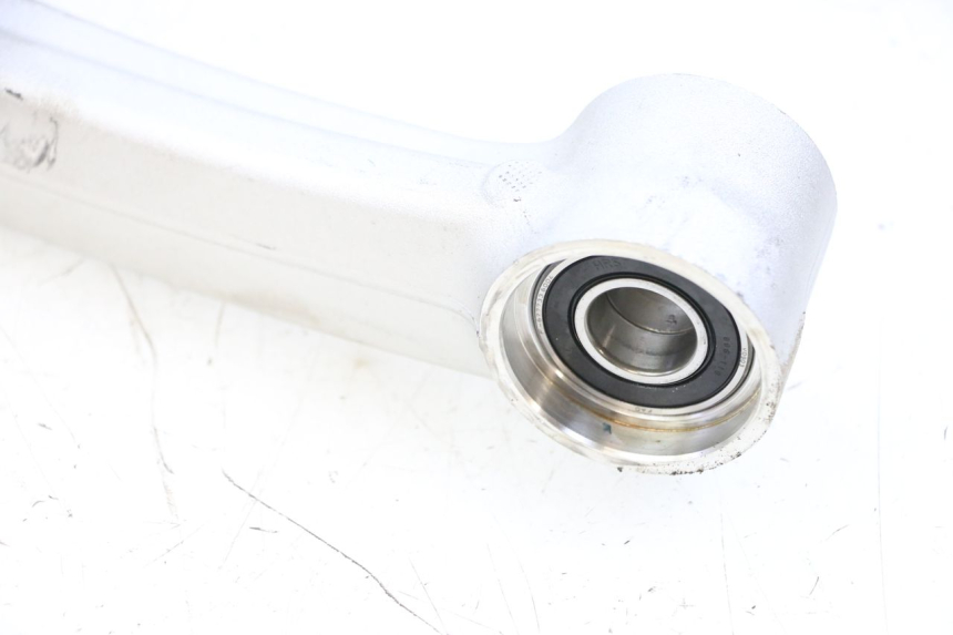 photo de SUPORTE DO AMORTECEDOR BMW R GS 1250 (2021 - 2024) - Estado da superfície