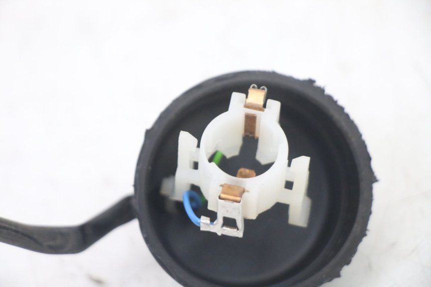 photo de SUPORTE DE LÂMPADA PEUGEOT SATELIS COMPRESSOR K15 125 (2006 - 2009) - Pontos de fixação