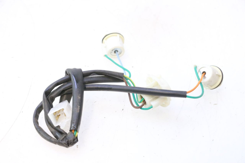 photo de SUPORTE DE LÂMPADA JM MOTORS SANTANA 50 (2014 - 2023) - Detalhe da peça
