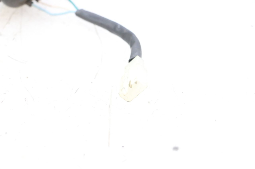 photo de SUPORTE DE LÂMPADA PEUGEOT V-CLIC VCLIC 50 (2007 - 2013) - Zoom do estado de desgaste