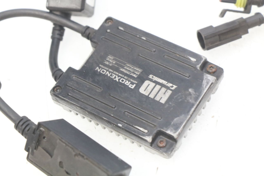 photo de SUPORTE DE LÂMPADA YAMAHA XP T-MAX TMAX ABS 530 (2012 - 2015) - Peça verificada