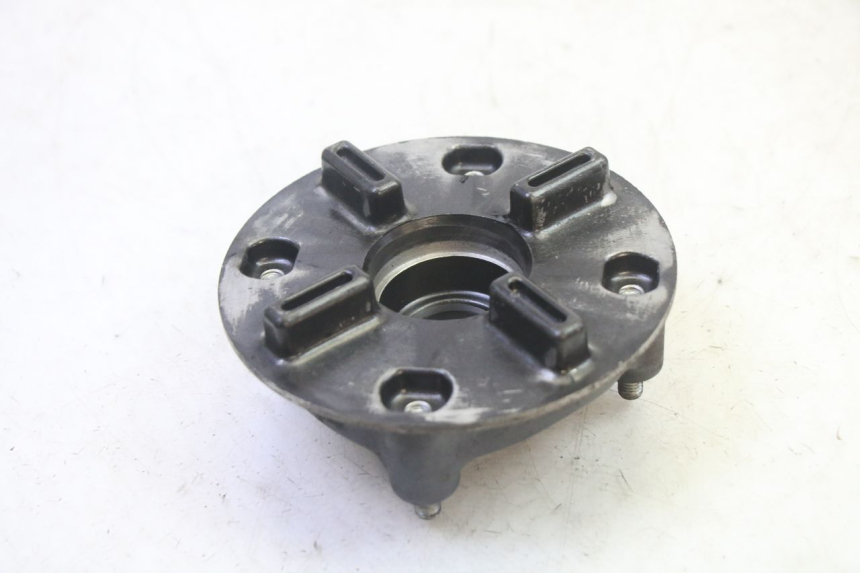 photo de SUPORTE DE COROA HONDA CBF 125 (2009 - 2015) - Zoom do estado de desgaste