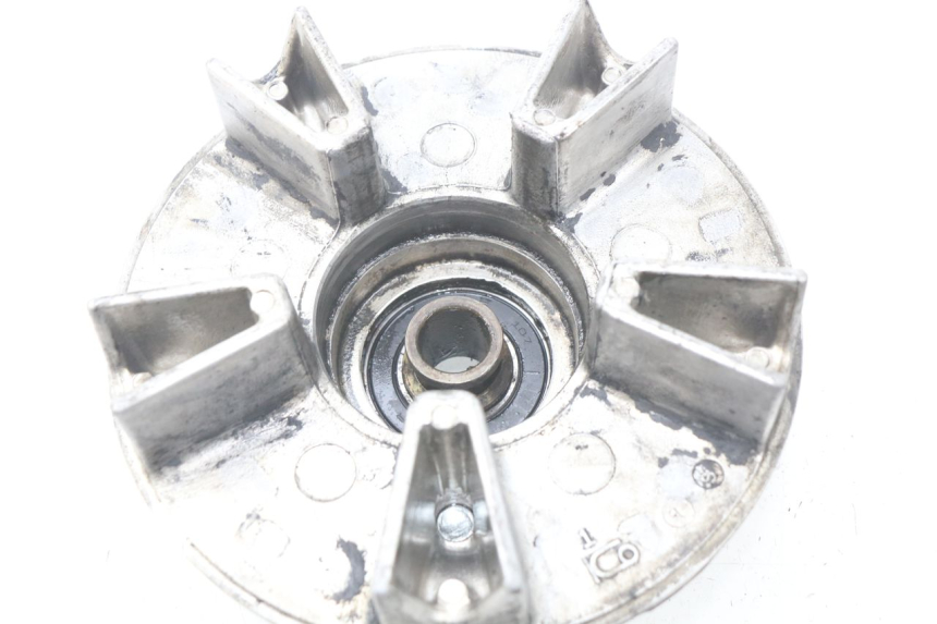 photo de SUPORTE DE COROA HONDA CBR F SC21 1000 (1986 - 1992) - Detalhe da peça