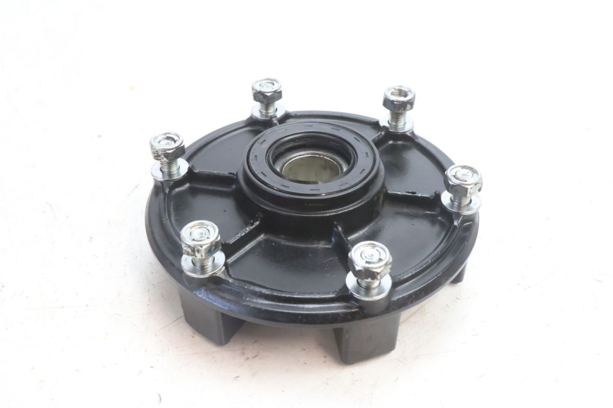 photo de SUPORTE DE COROA YAMAHA FZ8 800 (2010 - 2016) - Detalhe da peça