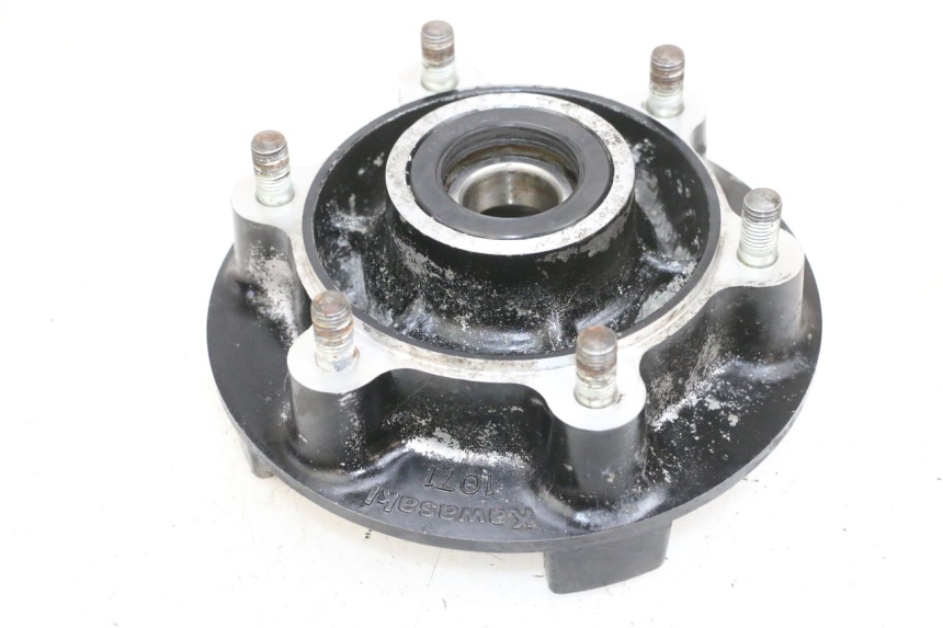 photo de SUPORTE DE COROA KAWASAKI GPX R WARBIRD 600 (1988 - 1993) - Outro ângulo de visão