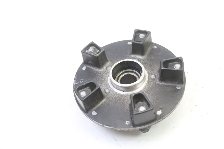 photo de SUPORTE DE COROA SUZUKI GSR 750 (2011 - 2017) - Outro ângulo de visão